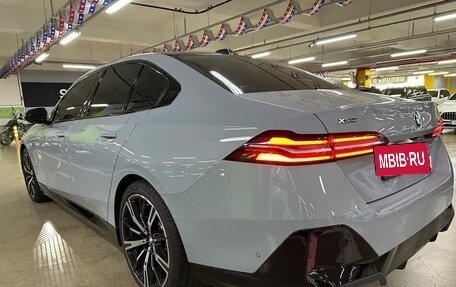 BMW 5 серия, 2024 год, 7 350 000 рублей, 4 фотография