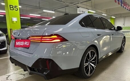 BMW 5 серия, 2024 год, 7 350 000 рублей, 2 фотография