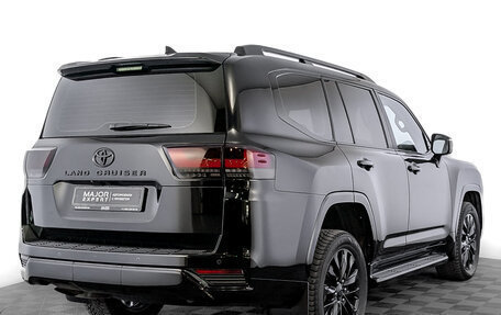 Toyota Land Cruiser, 2022 год, 10 500 000 рублей, 4 фотография