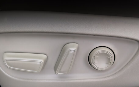 Toyota Land Cruiser, 2022 год, 10 500 000 рублей, 20 фотография