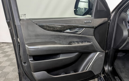 Cadillac Escalade IV, 2018 год, 5 700 000 рублей, 19 фотография