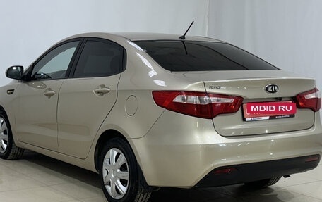 KIA Rio III рестайлинг, 2013 год, 760 000 рублей, 6 фотография