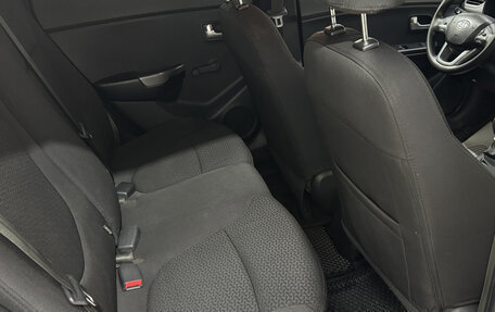 KIA Rio III рестайлинг, 2013 год, 760 000 рублей, 15 фотография