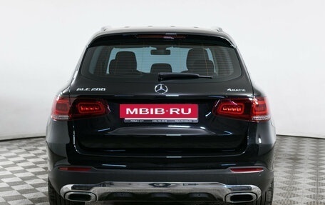 Mercedes-Benz GLC, 2021 год, 4 860 000 рублей, 6 фотография