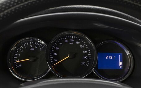 Renault Logan II, 2015 год, 699 000 рублей, 13 фотография