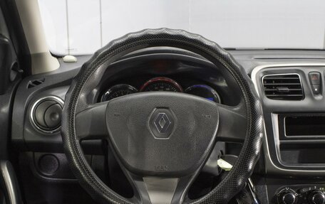 Renault Logan II, 2015 год, 699 000 рублей, 12 фотография