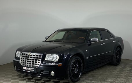 Chrysler 300C II, 2005 год, 749 000 рублей, 1 фотография