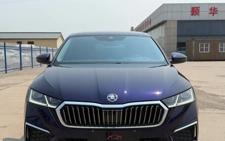 Skoda Octavia IV, 2021 год, 1 799 055 рублей, 2 фотография