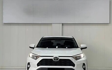 Toyota RAV4, 2021 год, 2 660 300 рублей, 3 фотография