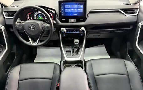 Toyota RAV4, 2021 год, 2 660 300 рублей, 11 фотография