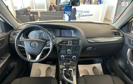 Brilliance V5 I рестайлинг, 2017 год, 1 449 999 рублей, 16 фотография