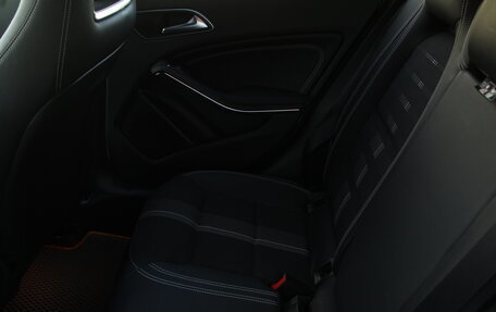 Mercedes-Benz GLA, 2018 год, 2 900 000 рублей, 17 фотография