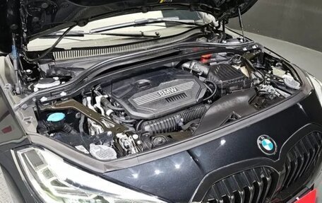 BMW 1 серия, 2022 год, 2 470 000 рублей, 15 фотография