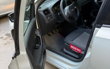 Volkswagen Polo VI (EU Market), 2012 год, 780 000 рублей, 11 фотография