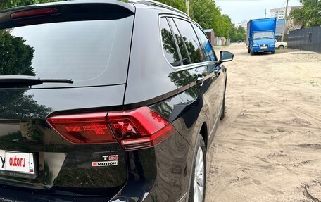 Volkswagen Tiguan II, 2018 год, 2 150 000 рублей, 10 фотография