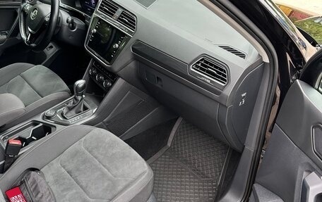 Volkswagen Tiguan II, 2018 год, 2 150 000 рублей, 16 фотография