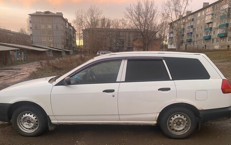 Nissan AD II, 2002 год, 270 000 рублей, 3 фотография