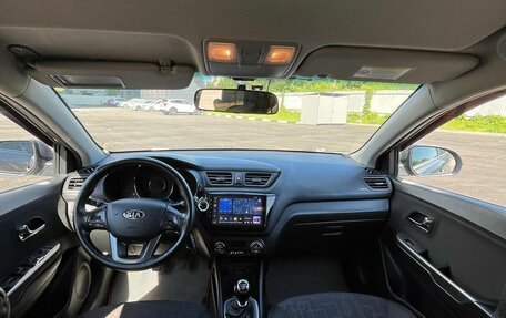 KIA Rio III рестайлинг, 2013 год, 925 000 рублей, 10 фотография
