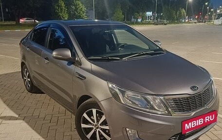 KIA Rio III рестайлинг, 2013 год, 925 000 рублей, 15 фотография