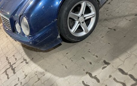 Mercedes-Benz CLK-Класс, 1999 год, 400 000 рублей, 8 фотография