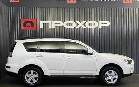 Mitsubishi Outlander III рестайлинг 3, 2011 год, 1 147 000 рублей, 22 фотография