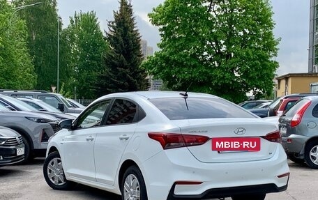 Hyundai Solaris II рестайлинг, 2019 год, 1 299 000 рублей, 4 фотография