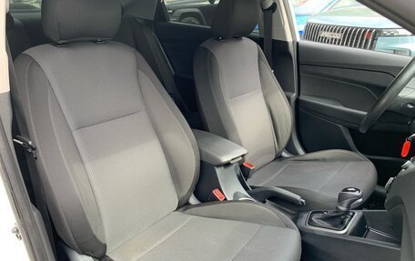 Hyundai Solaris II рестайлинг, 2019 год, 1 299 000 рублей, 12 фотография