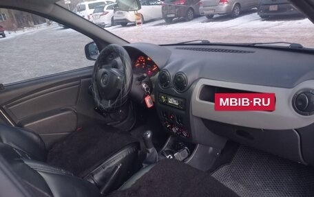 Renault Logan I, 2014 год, 180 000 рублей, 2 фотография