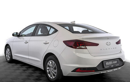 Hyundai Elantra VI рестайлинг, 2019 год, 1 700 000 рублей, 7 фотография