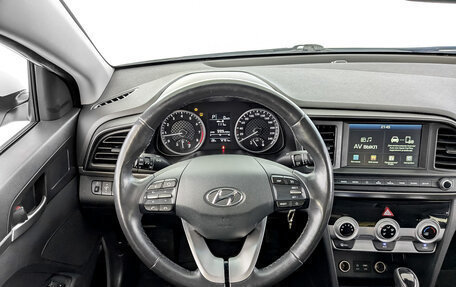 Hyundai Elantra VI рестайлинг, 2019 год, 1 700 000 рублей, 21 фотография