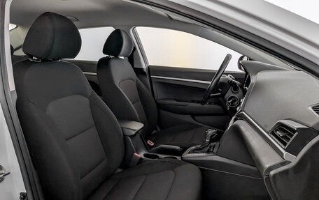 Hyundai Elantra VI рестайлинг, 2019 год, 1 700 000 рублей, 23 фотография