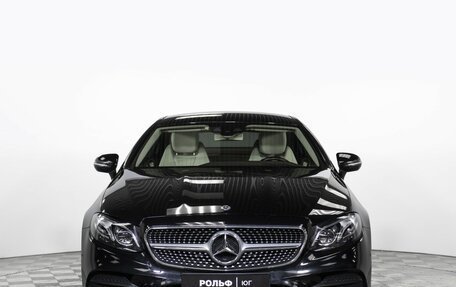 Mercedes-Benz E-Класс, 2018 год, 4 500 000 рублей, 5 фотография