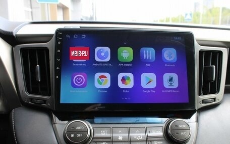 Toyota RAV4, 2014 год, 1 360 000 рублей, 11 фотография