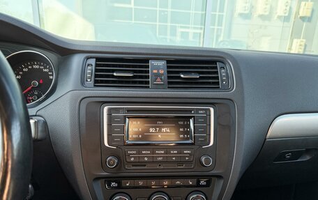 Volkswagen Jetta VI, 2015 год, 1 115 000 рублей, 12 фотография