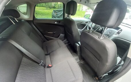 Opel Astra J, 2014 год, 920 000 рублей, 18 фотография
