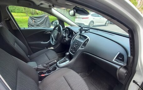Opel Astra J, 2014 год, 920 000 рублей, 14 фотография