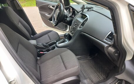 Opel Astra J, 2014 год, 920 000 рублей, 24 фотография