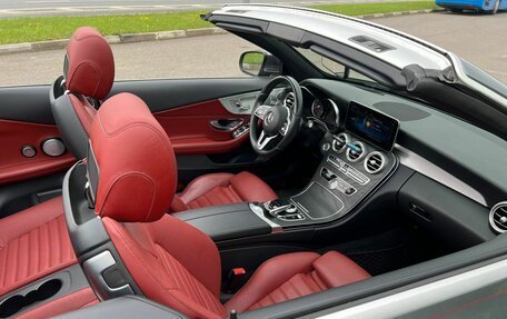 Mercedes-Benz C-Класс, 2018 год, 4 100 000 рублей, 21 фотография