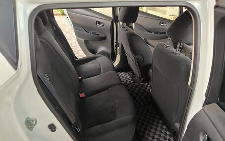 Nissan Leaf I, 2013 год, 1 200 000 рублей, 9 фотография