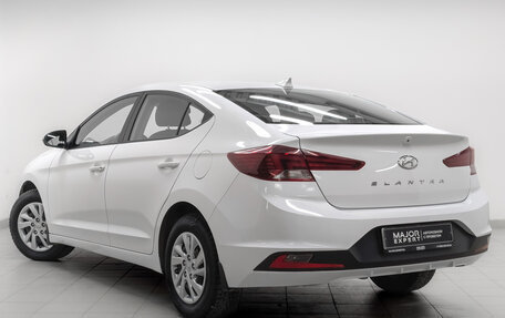 Hyundai Elantra VI рестайлинг, 2020 год, 1 870 000 рублей, 7 фотография