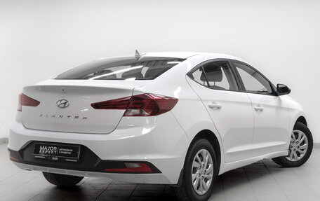 Hyundai Elantra VI рестайлинг, 2020 год, 1 870 000 рублей, 5 фотография
