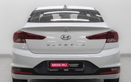 Hyundai Elantra VI рестайлинг, 2020 год, 1 870 000 рублей, 6 фотография