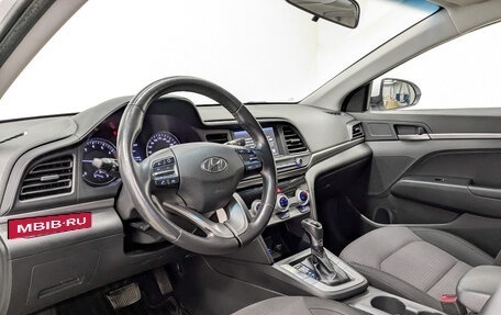 Hyundai Elantra VI рестайлинг, 2020 год, 1 870 000 рублей, 16 фотография