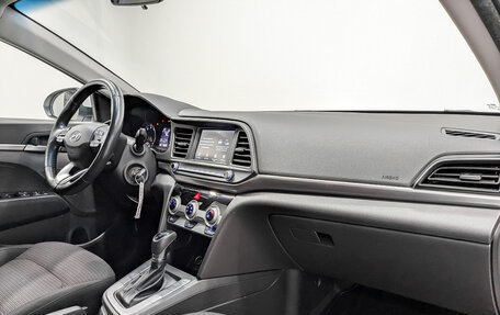 Hyundai Elantra VI рестайлинг, 2020 год, 1 870 000 рублей, 11 фотография