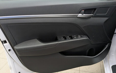 Hyundai Elantra VI рестайлинг, 2020 год, 1 870 000 рублей, 19 фотография