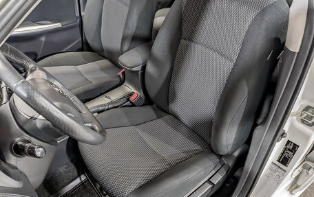 Toyota Corolla, 2012 год, 1 030 000 рублей, 19 фотография
