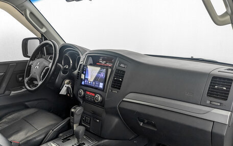 Mitsubishi Pajero IV, 2014 год, 2 950 000 рублей, 11 фотография