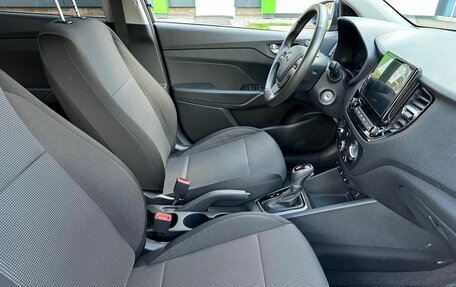 Hyundai Solaris II рестайлинг, 2021 год, 1 699 000 рублей, 10 фотография
