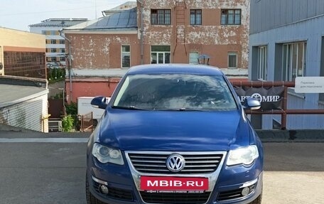 Volkswagen Passat B6, 2008 год, 699 000 рублей, 2 фотография