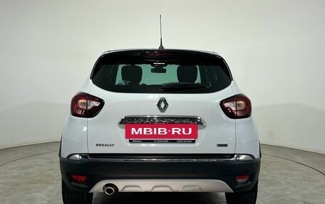 Renault Kaptur I рестайлинг, 2017 год, 1 610 000 рублей, 3 фотография